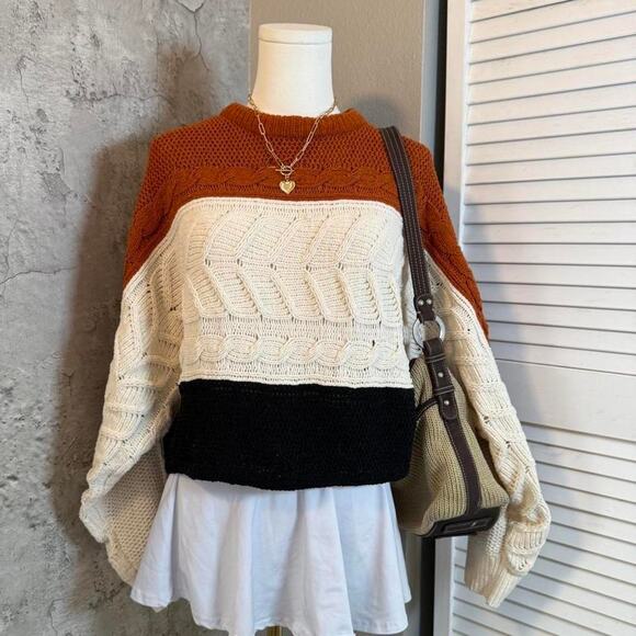 Preppy Soft & Cozy Multicolored Striped Sweater - Picture 2 of 8